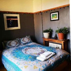 Kamer met een Queen Size Bed